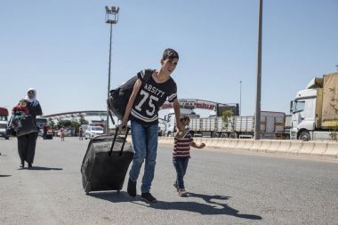 Suriyeli mülteciler Türkiye girme