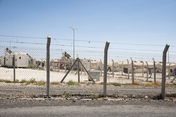 Türkiye'de Suriye insanlar için mülteci kampı. 7 Eylül 2017. Suruç, Türkiye