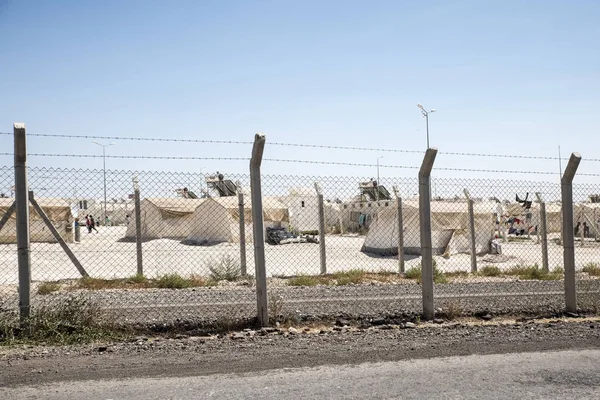 Refugee camp for syrian people in Turkey. September 7, 2017. Suruc, Turkey — Stock Photo, Image