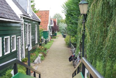 Zaanse Schans'a - Zaandam köyde Müze binası geleneksel Hollanda eski ev 