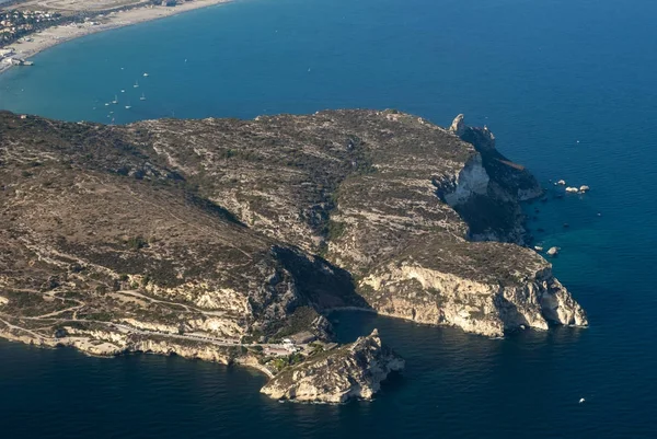 Cypel Calamosca w Cagliari, Sardynia, Włochy. Widok z góry — Zdjęcie stockowe