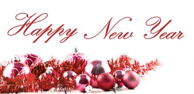 Retro vintage beyaz tablo üzerinde beyaz izole kırmızı topları ve süslemeleri ile Noel kartı tebrik