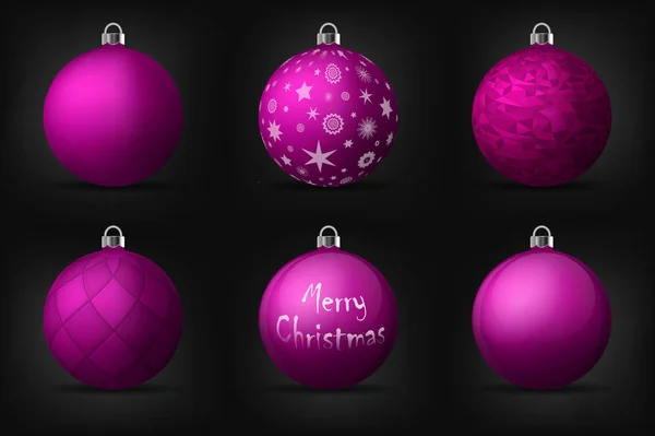 Bolas de Navidad violeta con soportes de plata. Conjunto de decoraciones realistas aisladas en negro — Foto de Stock