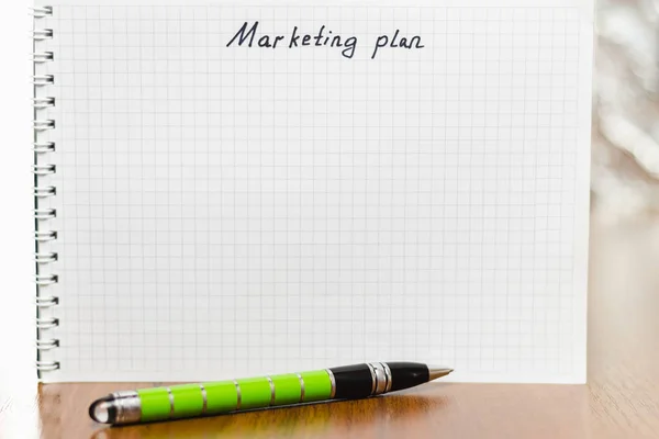 Marketingplan Text Auf Notizbuch Geschrieben Mit Stift Auf Holztisch Raum — Stockfoto