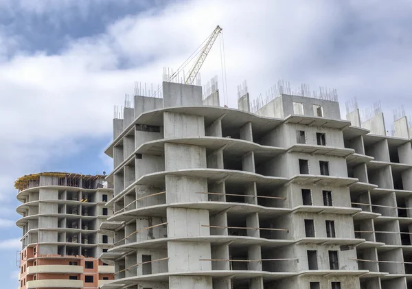 Yekpare bir beton ev bir close-up.