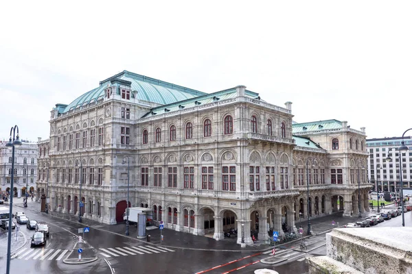 Foto-Blick auf die Wiener Oper — Stockfoto