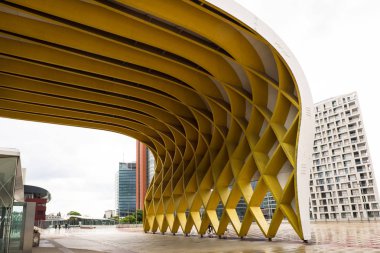 Zırhlı muharebe aracı konferans merkezi Viyana'da görüntüleyin