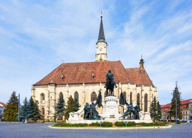 Unirii square ve Ortaçağ gothic