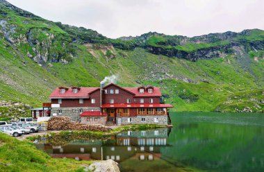Balea göl fagaras dağlarda fotoğraf