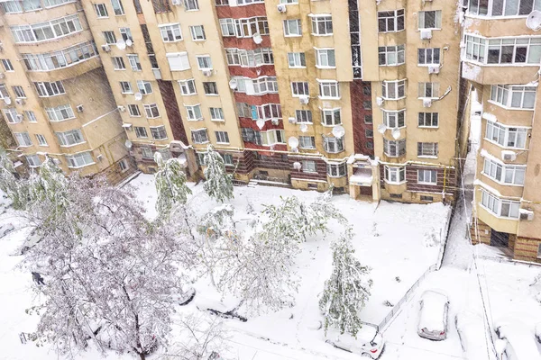Nieve pesada en Moldavia — Foto de Stock
