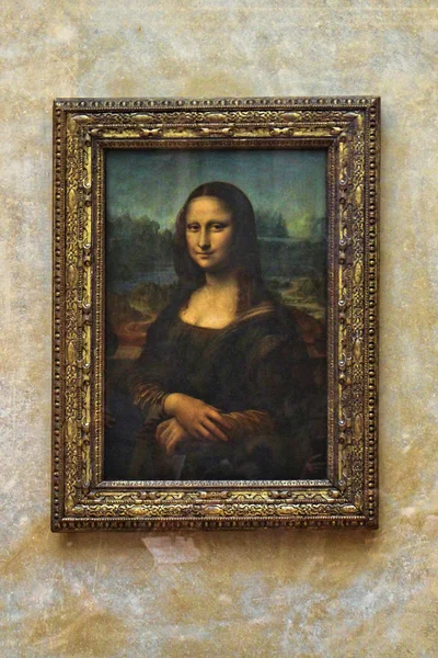 PARIS, FRANÇA - SETEMBRO 11, 2015: Mona lisa — Fotografia de Stock