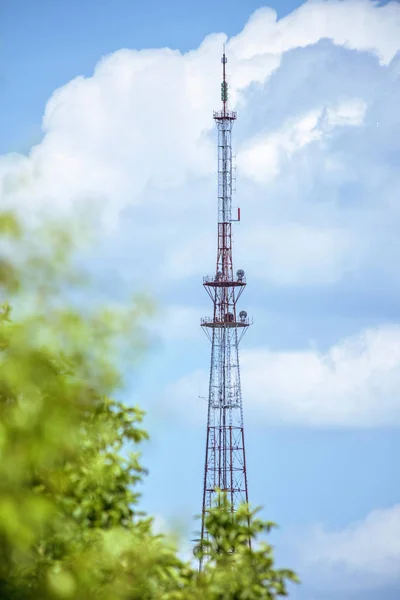 La plus haute antenne de télévision de Chisinau — Photo