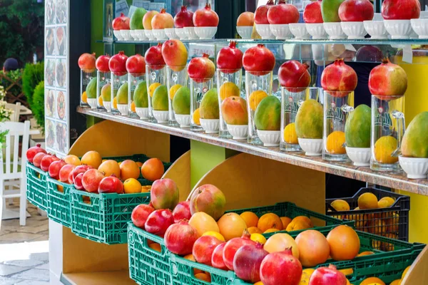 おいしい新鮮な果物市市場 — ストック写真