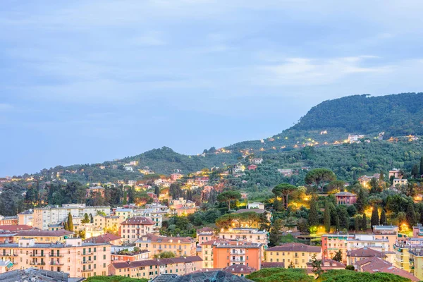 Vacker natt se till Santa Margherita Ligure staden och havet — Stockfoto