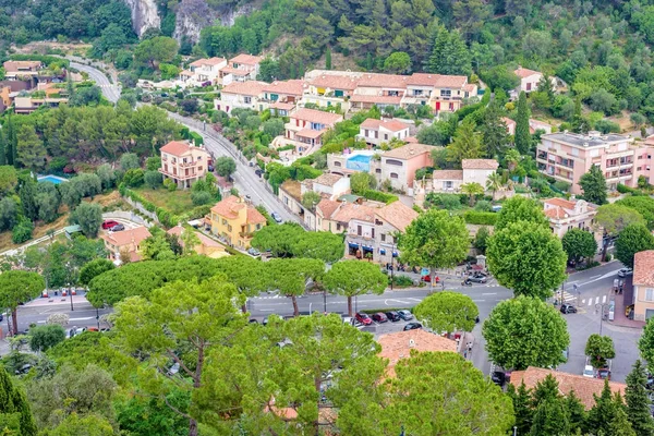 Nyári ködös Nézd Eze, Cote d'Azur középkori falu — Stock Fotó