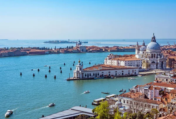 Panorama antenne bylandskab udsigt til Venedig i Italien - Stock-foto