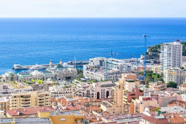 Üstten gün ışığı görünümüne şehir binaları