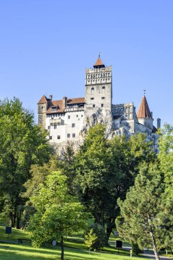 Yaz Yaz görünümüne Bran Şatosu