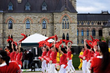 Orta Kanada parlamentosu