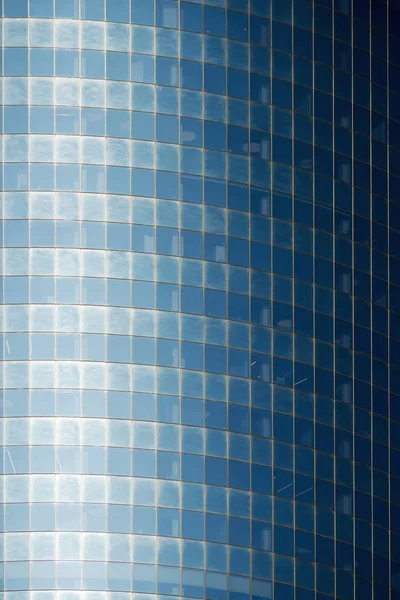 Um edifício moderno — Fotografia de Stock