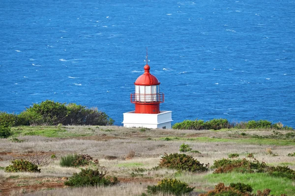 Farol na Ponta da Pargo na Madeira Portugal — Fotografia de Stock