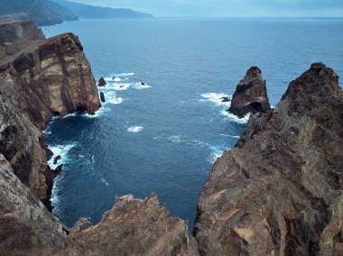 Ponta de Sao Lourenco Madeira Portekiz 'de yer almaktadır.