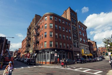 Streets and tall buildings of Boston