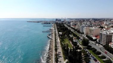 Limasol kenti ve liman limanının insansız hava aracı görüntüsü, Kıbrıs