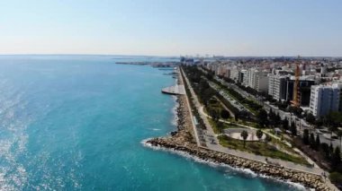 Limasol kenti ve liman limanının insansız hava aracı görüntüsü, Kıbrıs