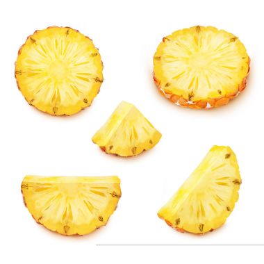 Beyaz izole ananas dilimleri kümesi.