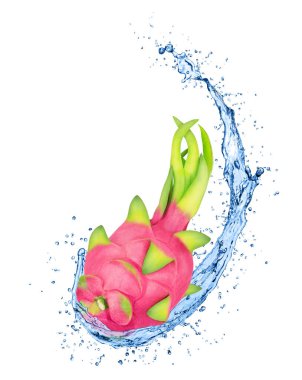 Tüm ejderha meyvesi beyaz arka planda izole edilmiş su sıçraması..