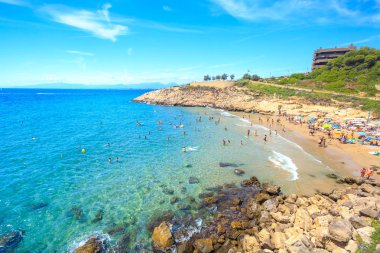 Deniz lagoon beach ile