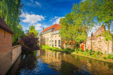 Brugge güneşli cityscape