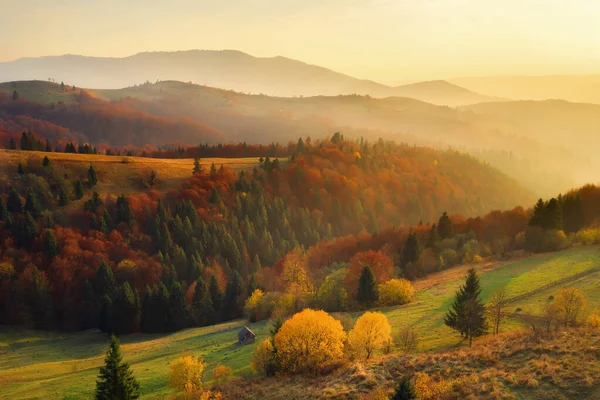 güzel sonbahar Dağları