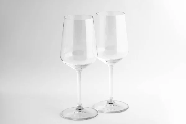 Dois copos de vinho limpos — Fotografia de Stock