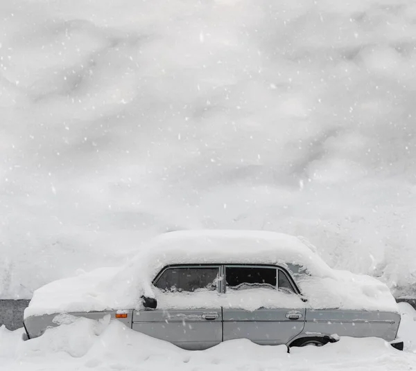 Car Turned Snow Bank Abnormal Weather — Stock Photo, Image