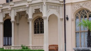 Sarayı - Chateau Lednice ve chateau Bahçe. Castle Lednice, South Moravia, Unesco Dünya Mirası. 4k