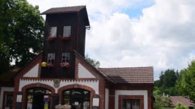 Köy salonu görünümünü. Köy ülke Dükkanı.