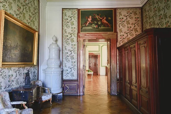 Chateau Valtice, Lednice-Valtice kültürel peyzaj Unesco tarafından dünya mirası alanı var. Valtice Merkezi Avrupa'nın en etkileyici Barok konut biridir. İç. — Stok fotoğraf