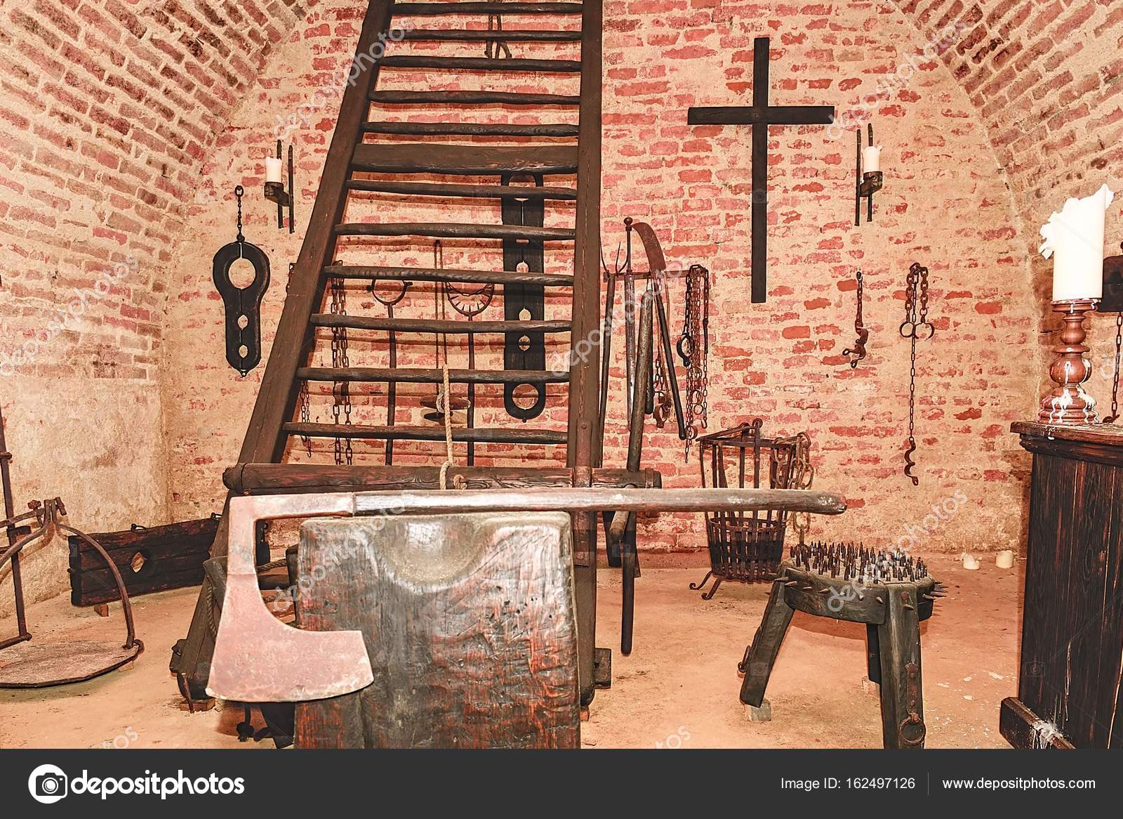 Inquisition tribunal High Resolution Stock Photography and Images - Alamy