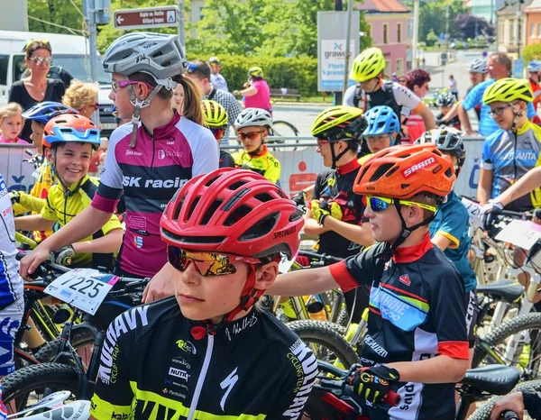 Traditional bike competition Bicycle for life . Racers waiting to start. — Stock Photo, Image
