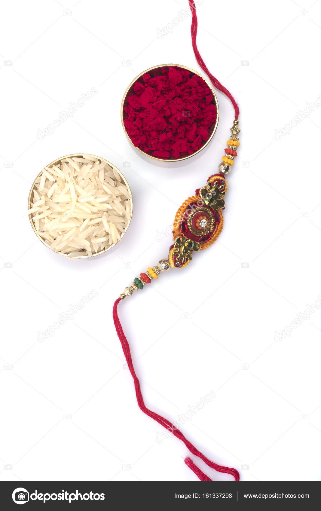 印度节日Bandhan 背景优雅Rakhi 一个传统的印度手腕带这是兄弟姐妹之间的爱的象征——图库图片© DipakShelare #161337298