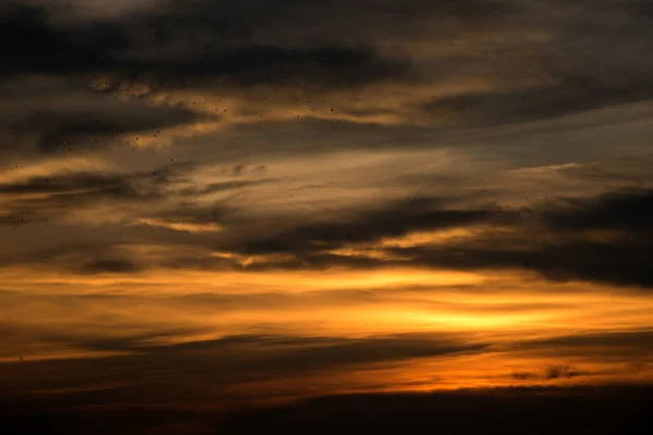 雲と美しい夕日の空 概要空 — ストック写真