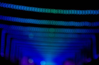 Soyut Işık Bokeh Arkaplanı. Odaklanmamış ışık noktaları soyut arkaplan.