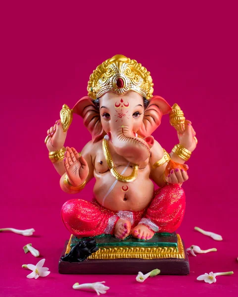 Χίντου Θεέ Γκανέσα. Ganesha Idol σε ροζ φόντο. — Φωτογραφία Αρχείου