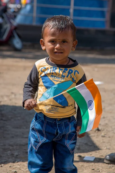 Amravati, Maharashtra, India, January - 26, 2018: Unidentified Indian kid with India flag — 图库照片