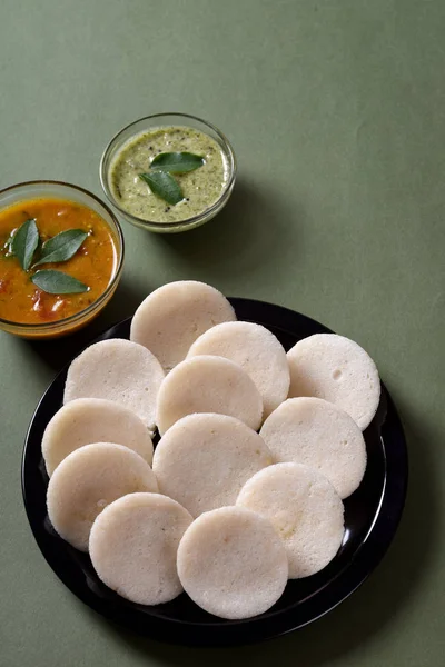 Idli Mit Sambar Und Kokosnuss Chutney Indisches Gericht Südindisches Lieblingsessen — Stockfoto