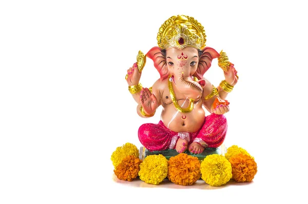 Hindu God Ganesha. Ganesha Idol on white Background. — Stock Photo, Image