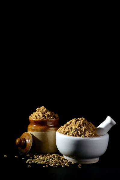 Mortar Pestle Coriander Powder Seeds Black Background — Stock Photo, Image