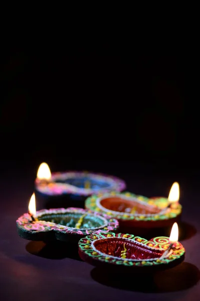 Colorful Clay Diya Lantern Lamps Lit Diwali Celebration Greetings Card — 스톡 사진